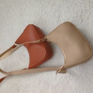 2 mini shoulder bag for 10$ Beige color and Brown color